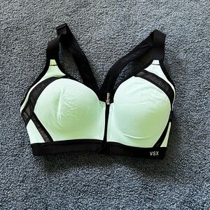 Victoria Secret Sports bra